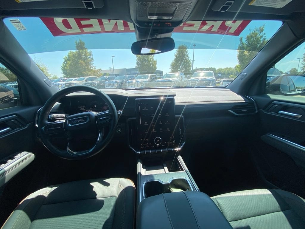 2025 GMC Acadia AT4