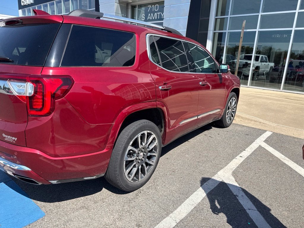 2020 GMC Acadia Denali