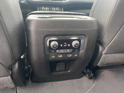 2024 GMC Yukon XL AT4