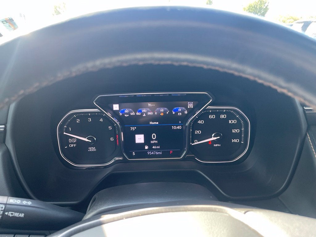 2021 GMC Yukon XL AT4