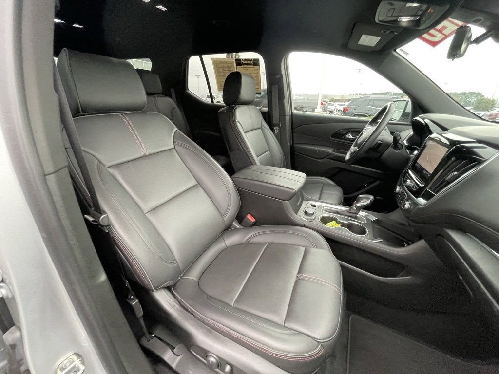 2022 Chevrolet Traverse RS