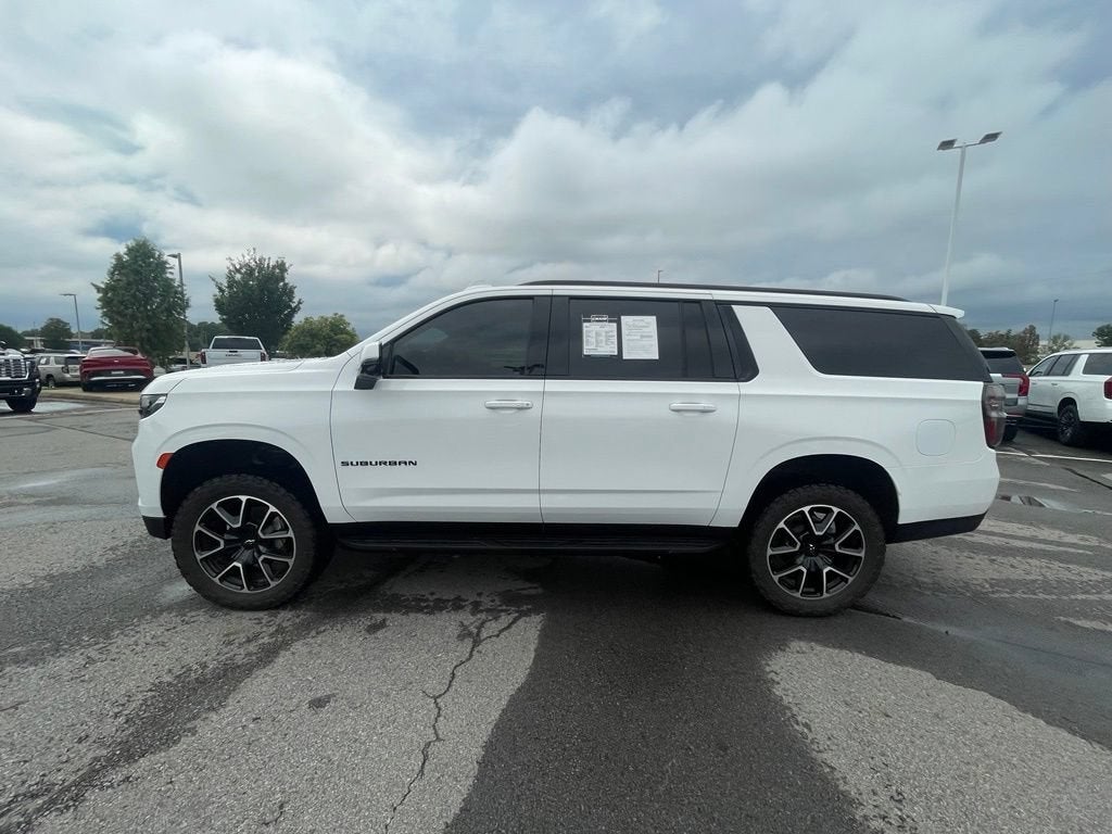 2024 Chevrolet Suburban RST