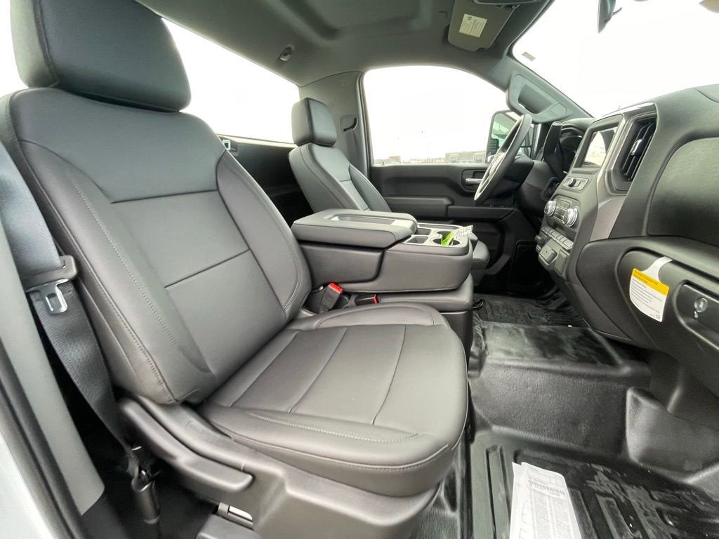 2025 GMC Sierra 2500 HD Pro