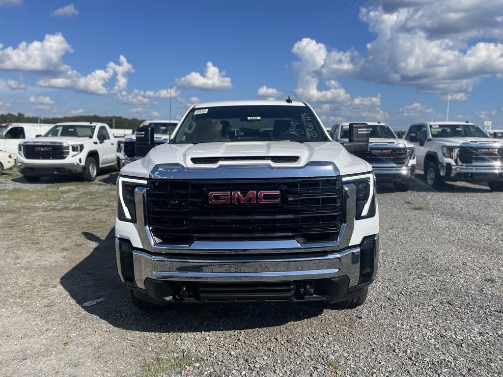 2025 GMC Sierra 2500 HD Pro
