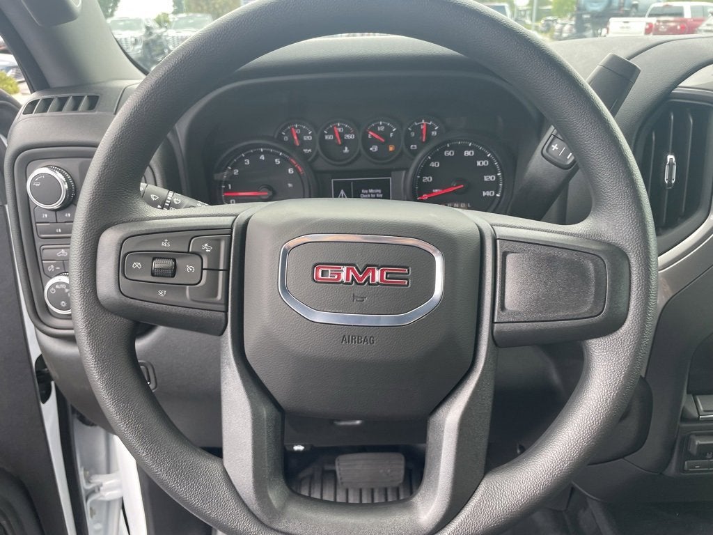 2025 GMC Sierra 2500 HD Pro