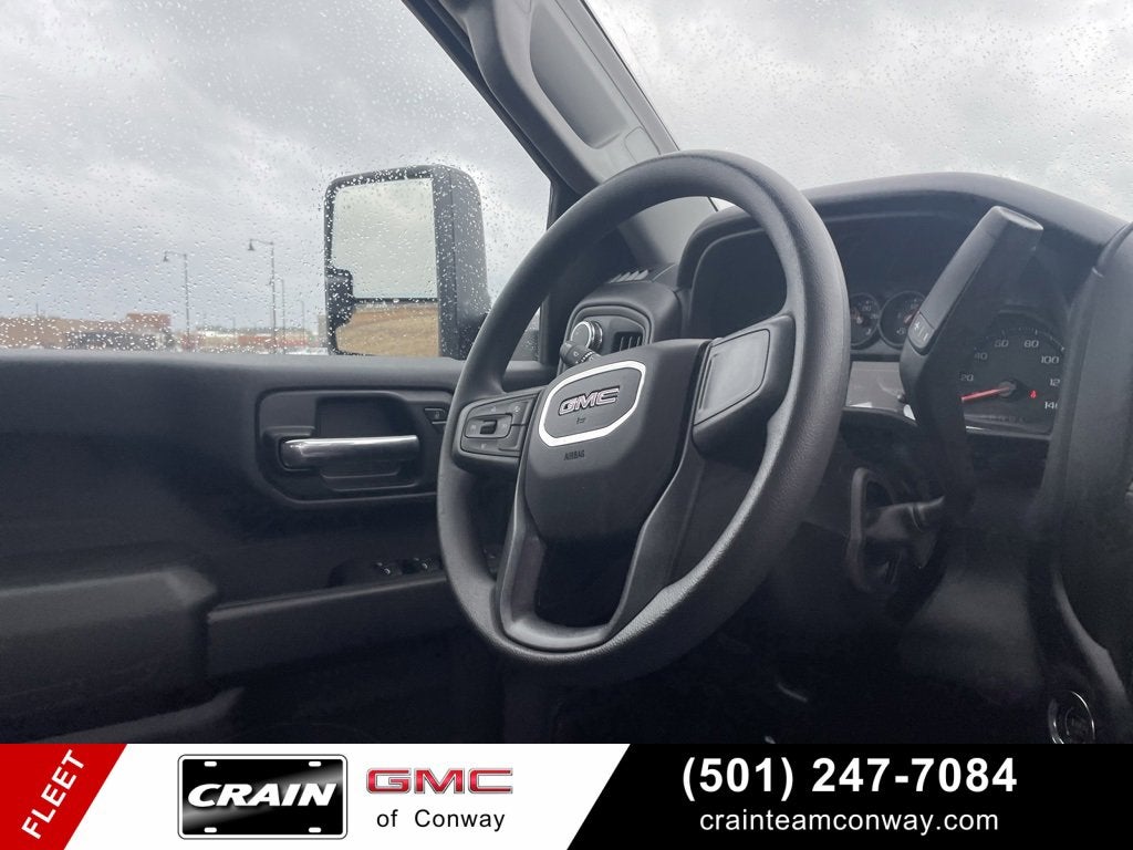 2025 GMC Sierra 2500 HD Pro