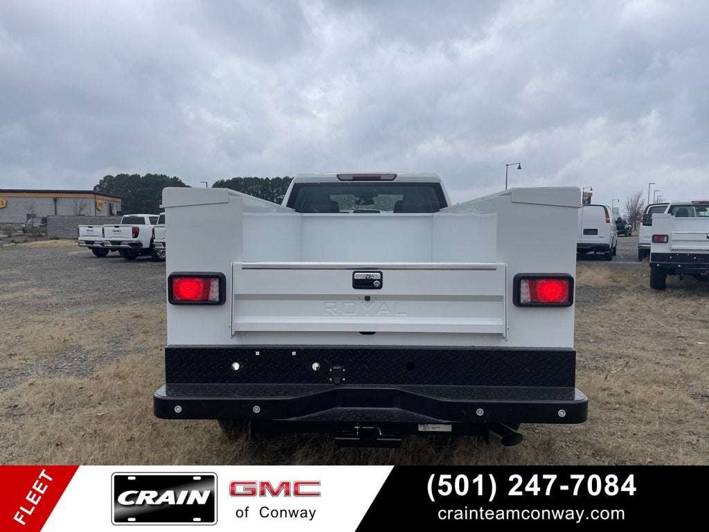 2025 GMC Sierra 2500 HD Pro