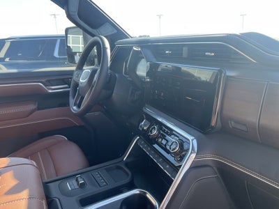 2026 GMC Sierra 3500 HD Denali Ultimate DRW