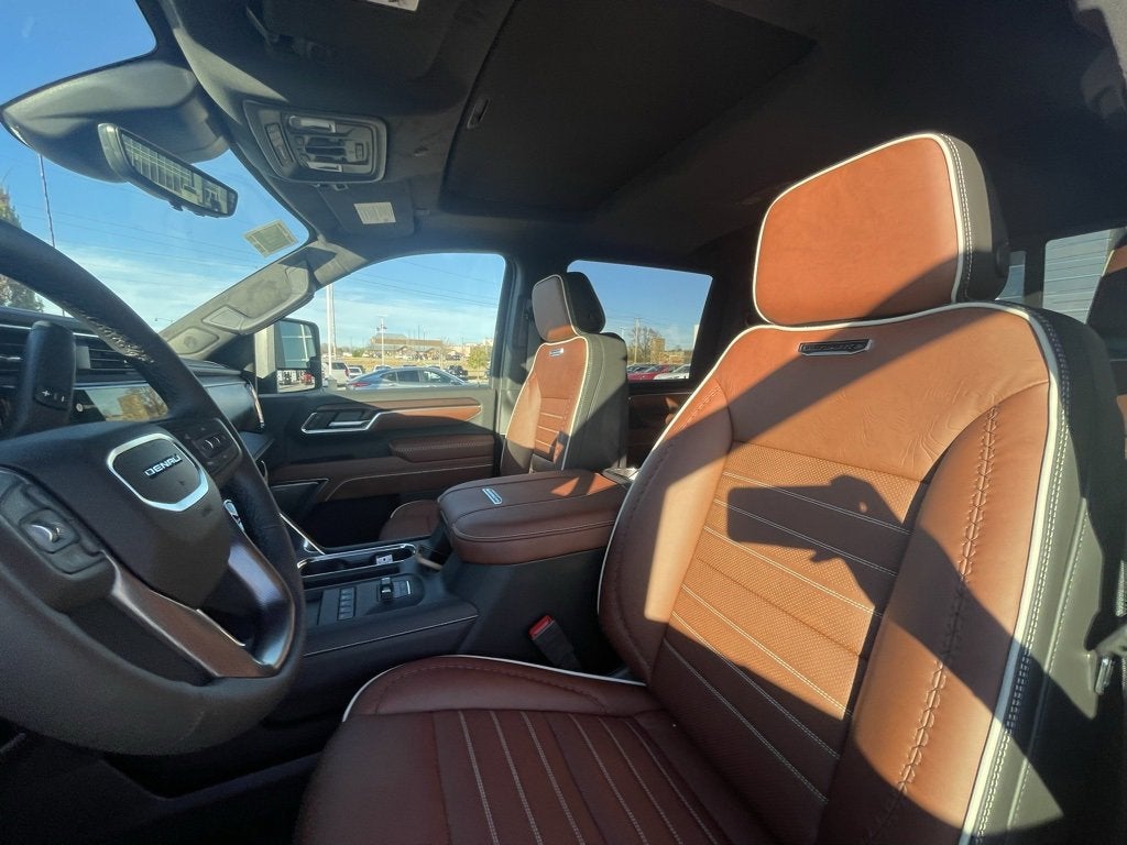 2026 GMC Sierra 3500 HD Denali Ultimate DRW