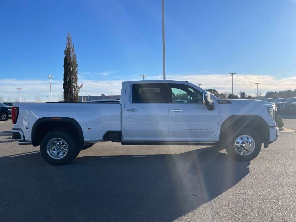 2026 GMC Sierra 3500 HD Denali Ultimate DRW
