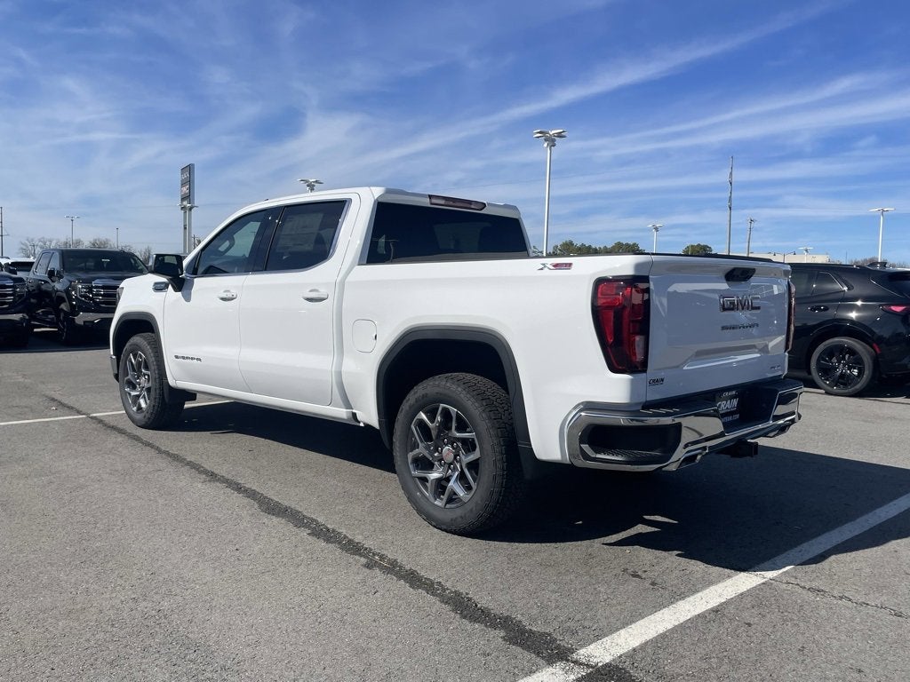 2026 GMC Sierra 1500 SLE