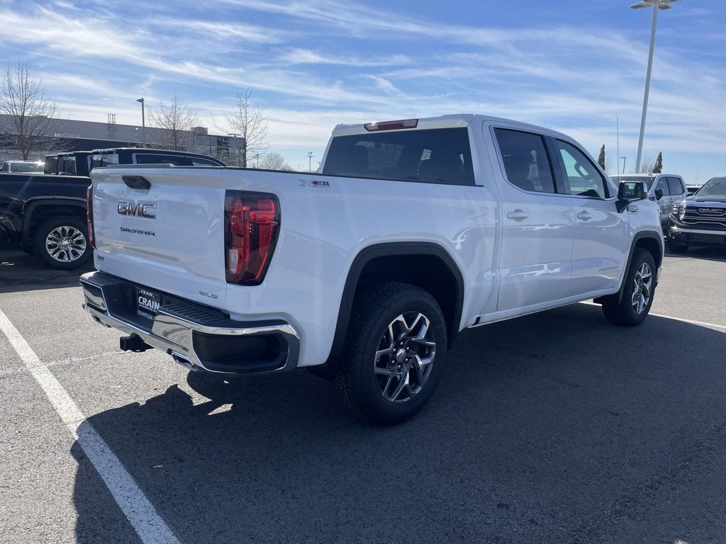 2026 GMC Sierra 1500 SLE