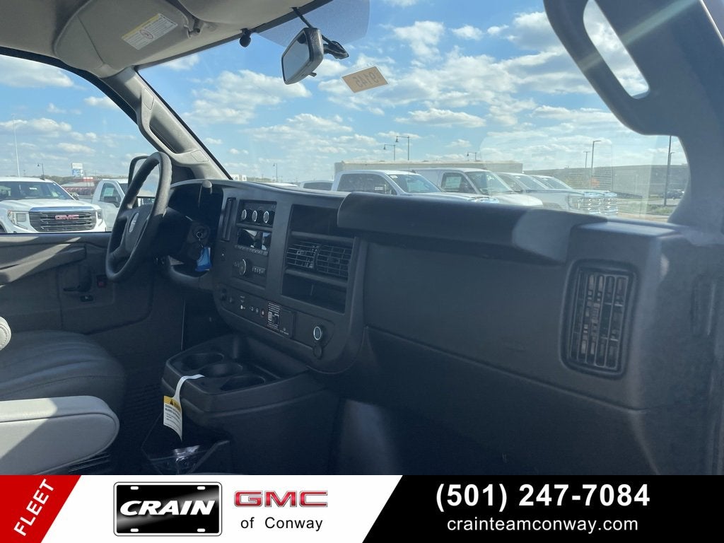 2025 GMC Savana Cargo 2500 Work Van