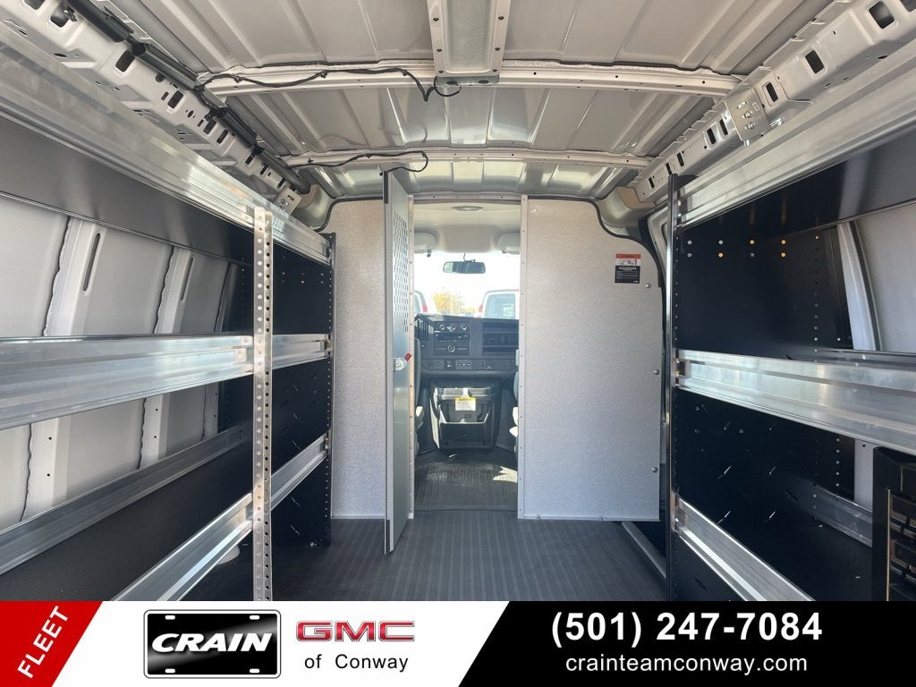 2025 GMC Savana Cargo 2500 Work Van