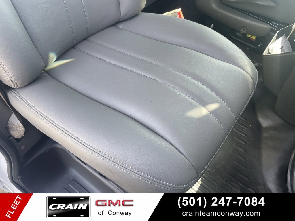 2025 GMC Savana Cargo 2500 Work Van