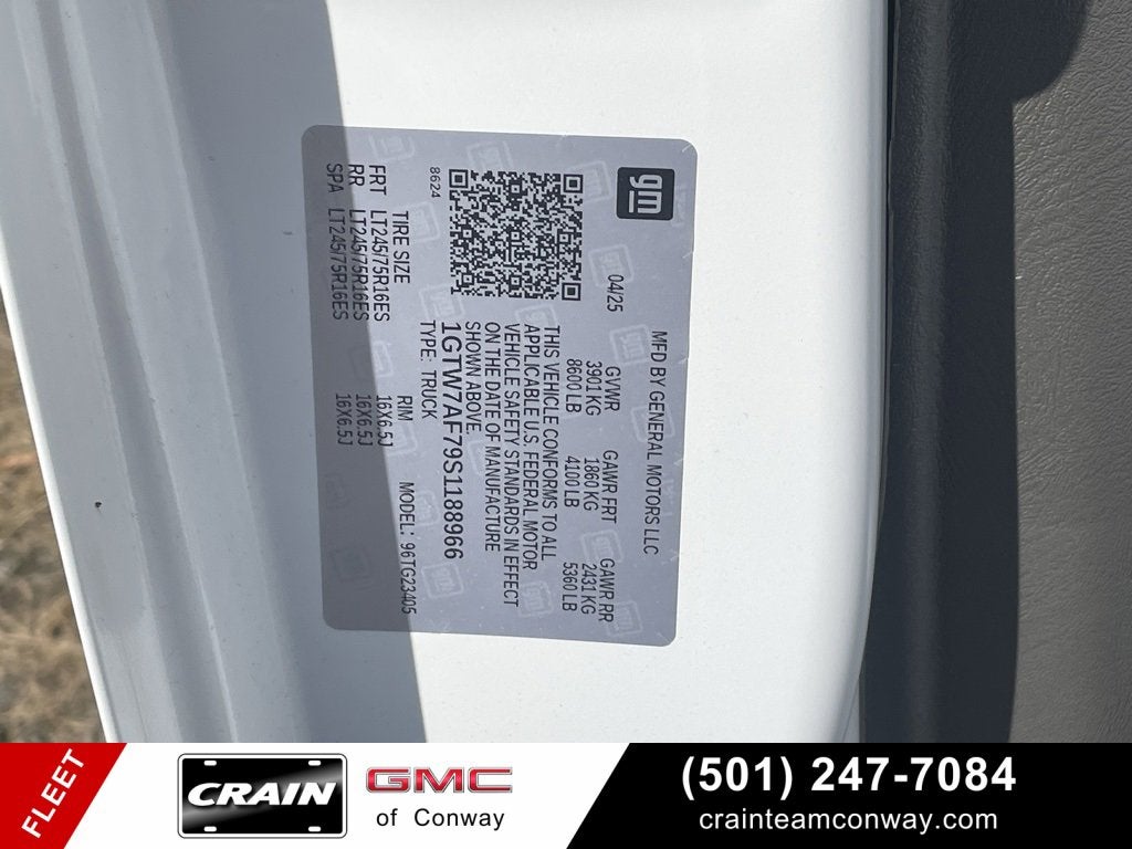 2025 GMC Savana Cargo 2500 Work Van