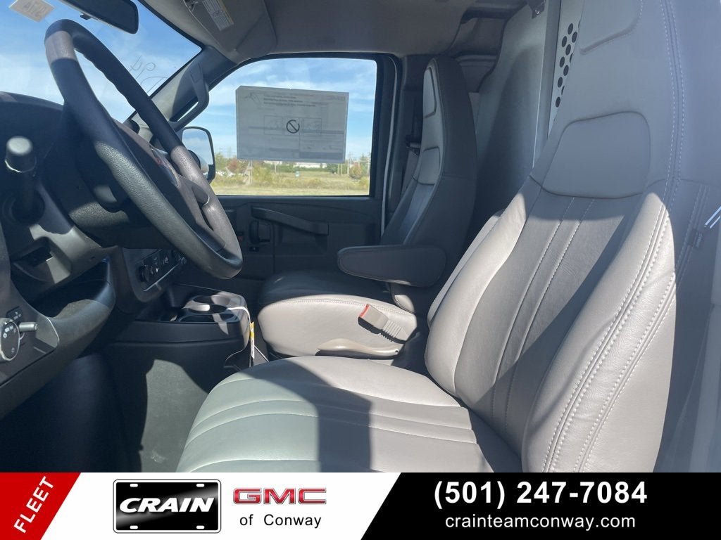 2025 GMC Savana Cargo 2500 Work Van