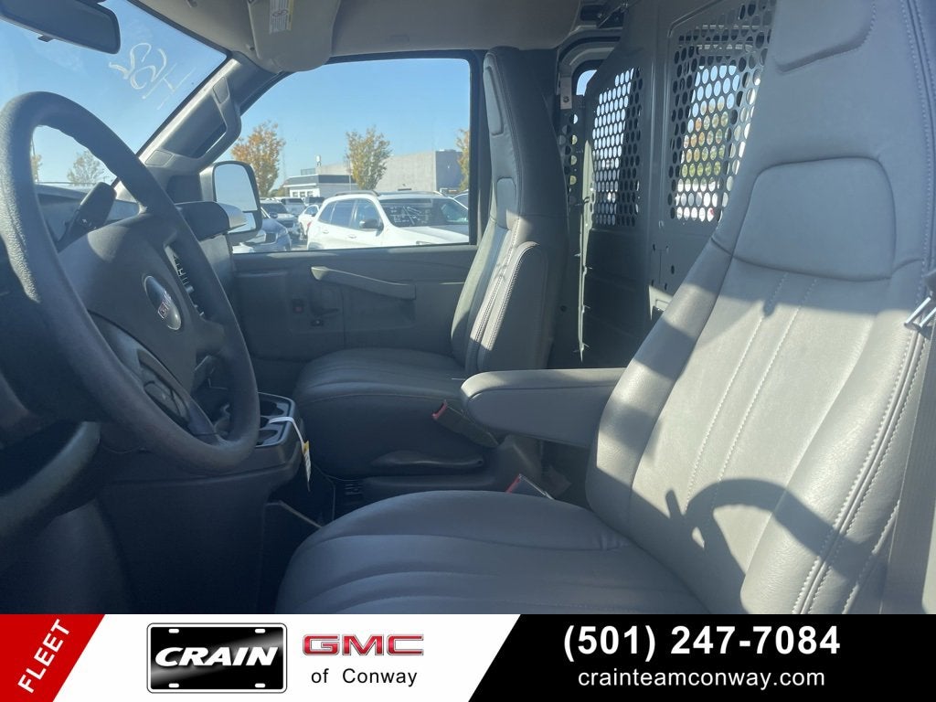 2025 GMC Savana Cargo 2500 Work Van