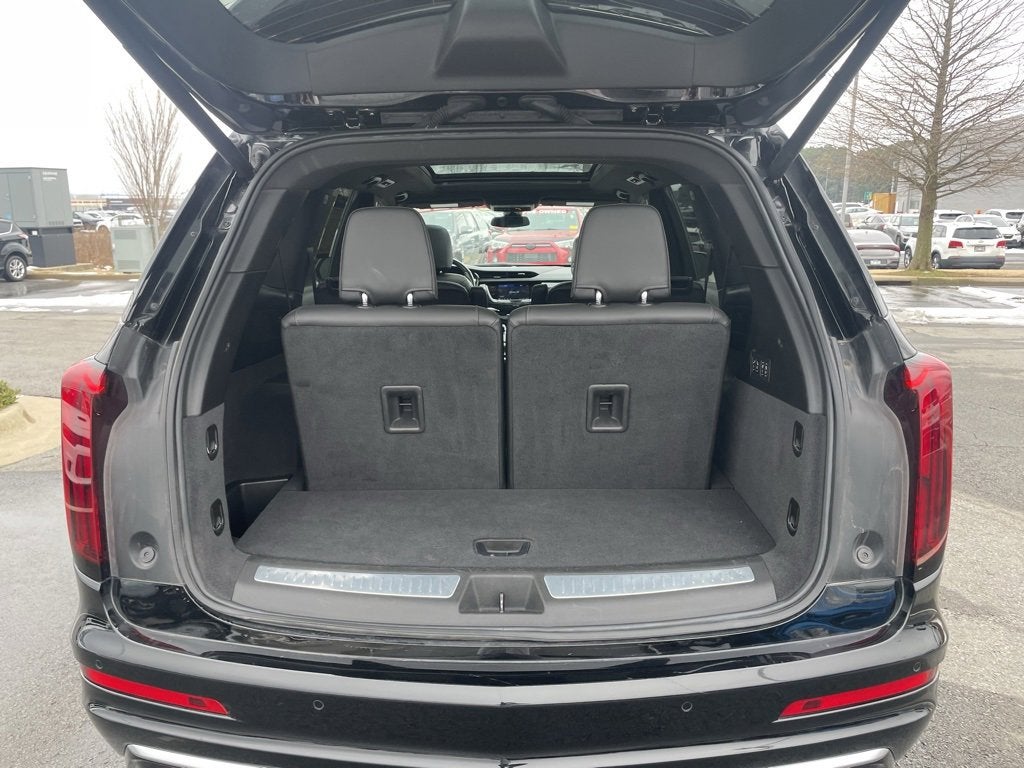 2025 Cadillac XT6 Premium Luxury