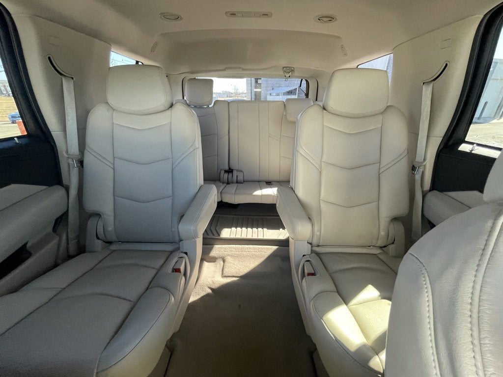 2019 Cadillac Escalade Luxury