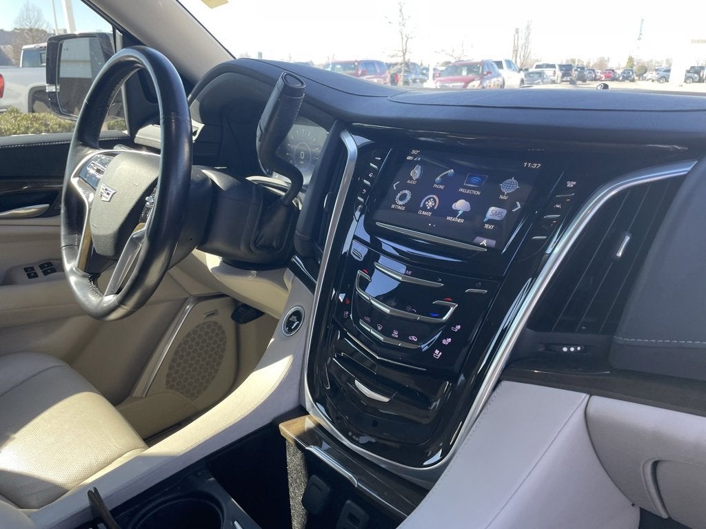 2019 Cadillac Escalade Luxury