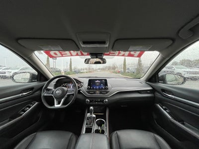 2025 Nissan Altima SR