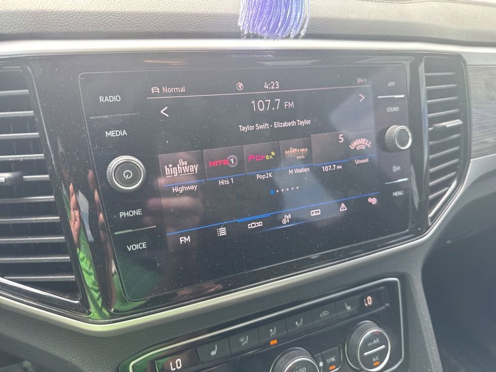 2022 Volkswagen Atlas Cross Sport 3.6L V6 SE w/Technology