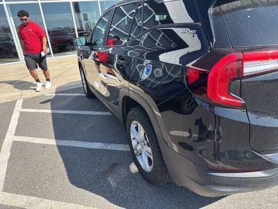 2022 GMC Terrain SLE