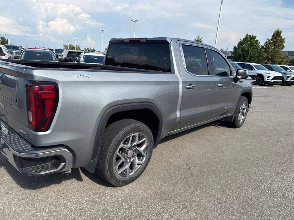 2023 GMC Sierra 1500 SLT