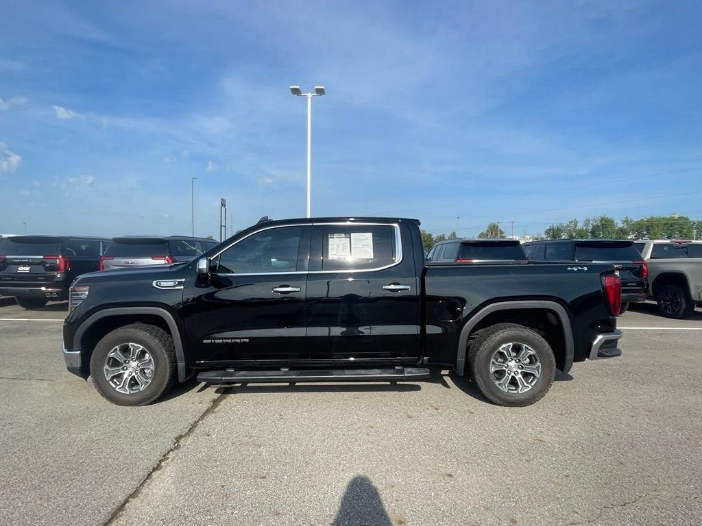 2023 GMC Sierra 1500 SLT