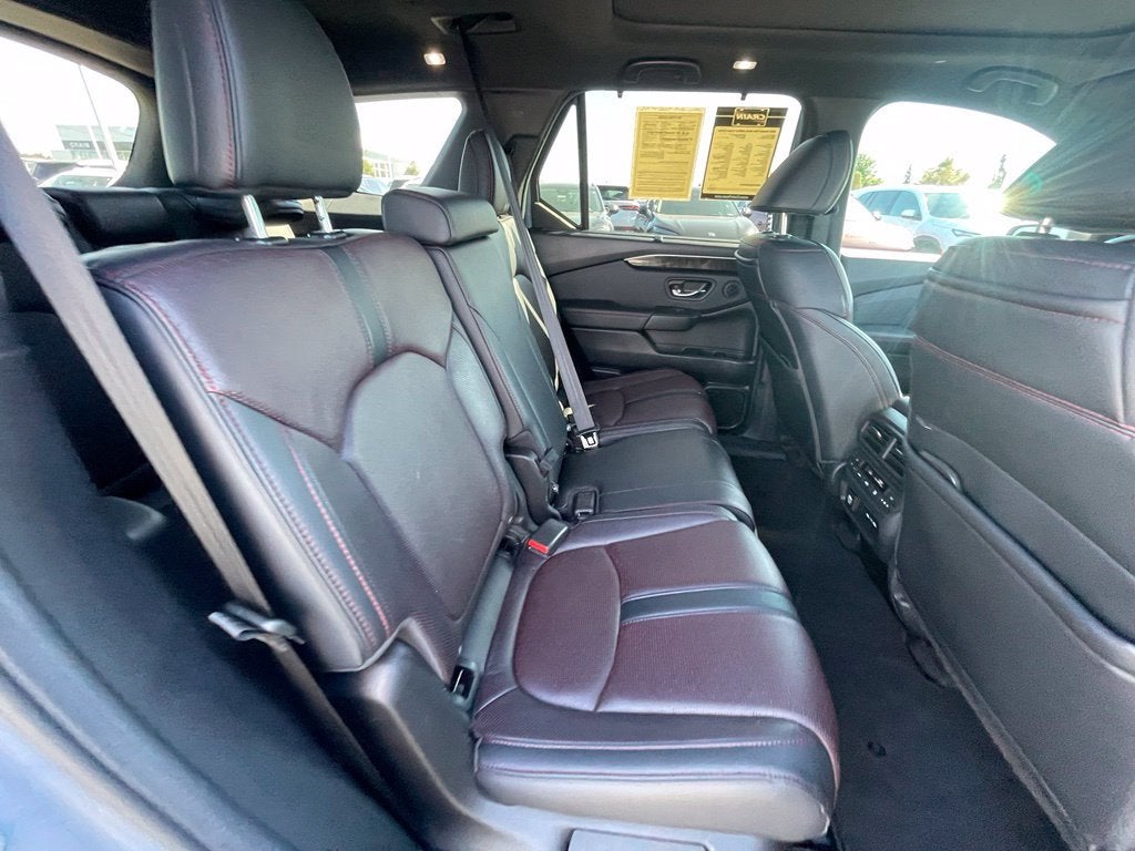 2025 Honda Pilot Black Edition