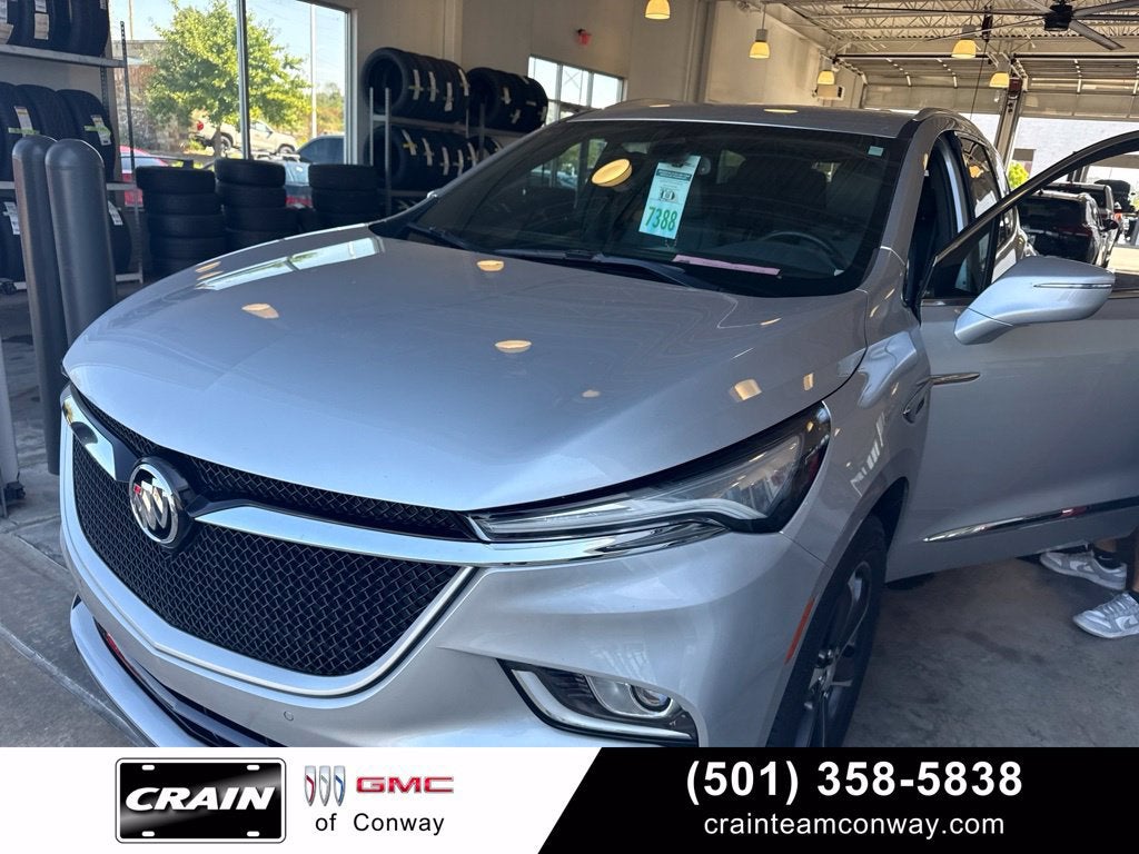 2022 Buick Enclave Essence