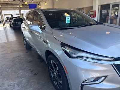 2022 Buick Enclave Essence