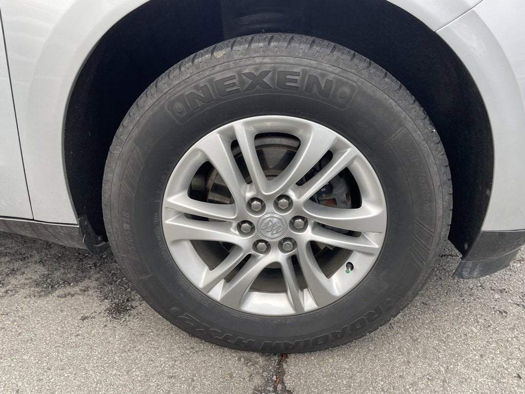 2021 Buick Enclave Essence