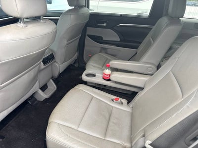 2016 Toyota Highlander Limited