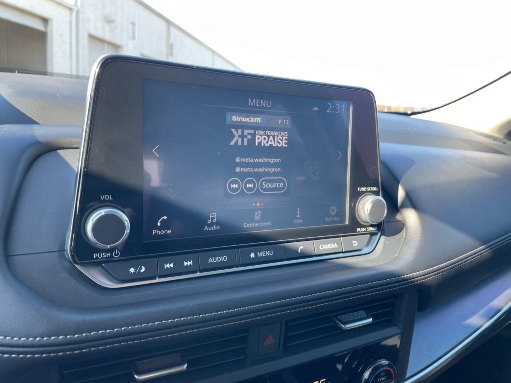 2025 Nissan Rogue SV