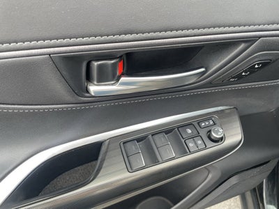 2022 Toyota Venza LE