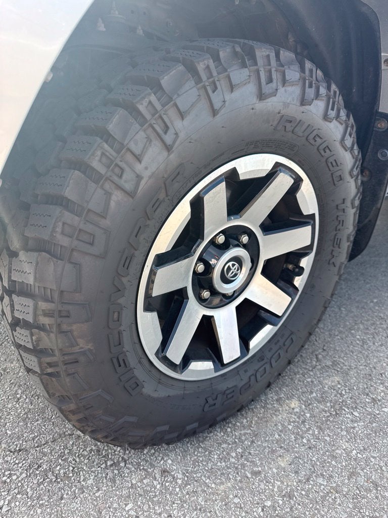 2019 Toyota 4Runner SR5
