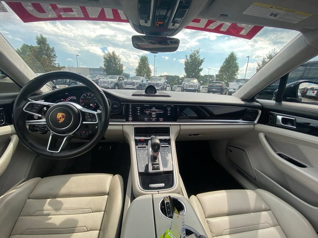 2018 Porsche Panamera Turbo