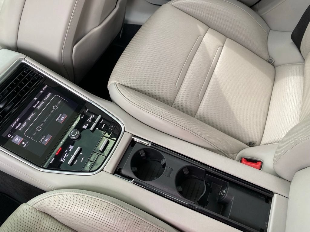 2018 Porsche Panamera Turbo