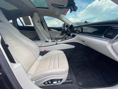 2018 Porsche Panamera Turbo
