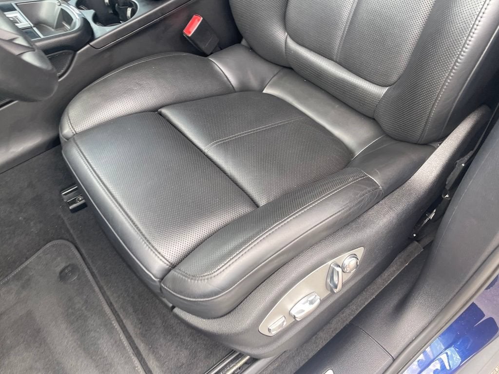 2022 Porsche Macan S