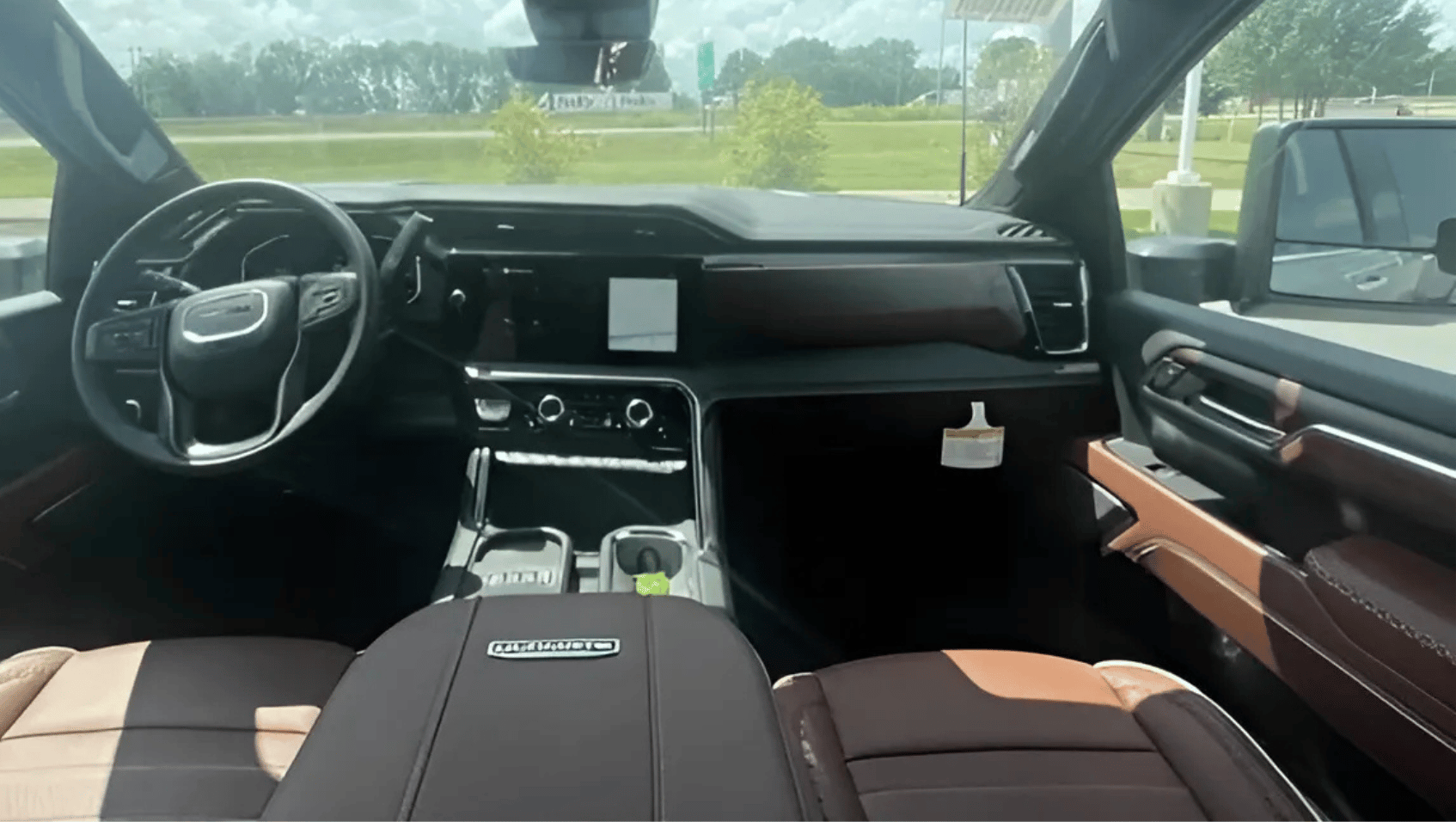 Interior View of the 2025 GMC Sierra 3500 HD