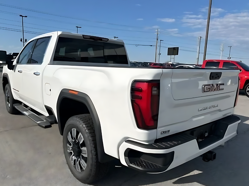 2024 GMC Sierra 2500 HD at Crain Buick GMC in Springdale
