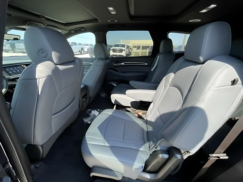 Buick Enclave 3-row SUV at Crain Buick GMC in Springdale