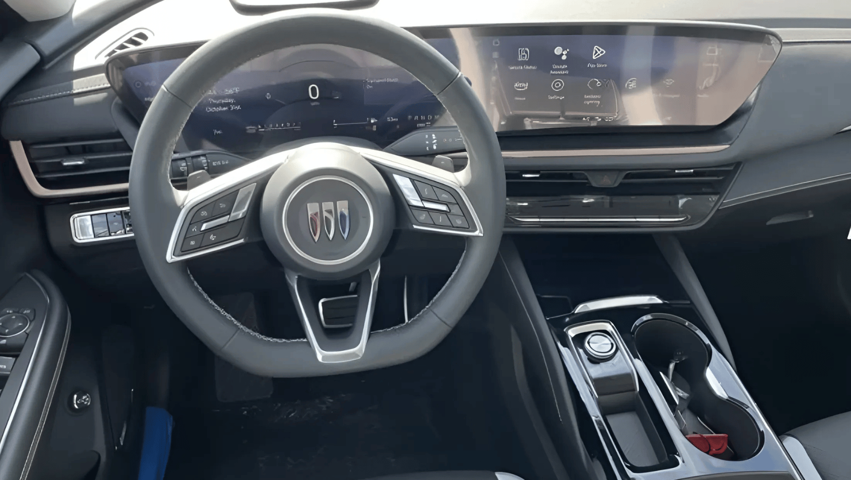 Interior View of the 2025 Buick Envision